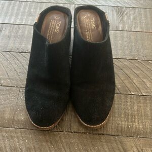 TOMS Evelyn Block Heel Mules Suede Womens Shoes Size US 9 Color Black
